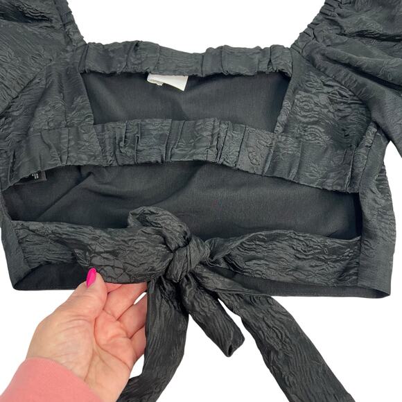 ASTR The Label Tassia Jacquard Puff Sleeve Tie Back Black Top SZ L NWT Romantic - Picture 10 of 14